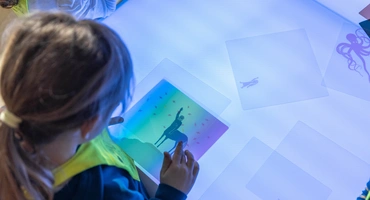 Pravljični studio: Odpotujmo v deželo slovenskih ljudskih pravljic!